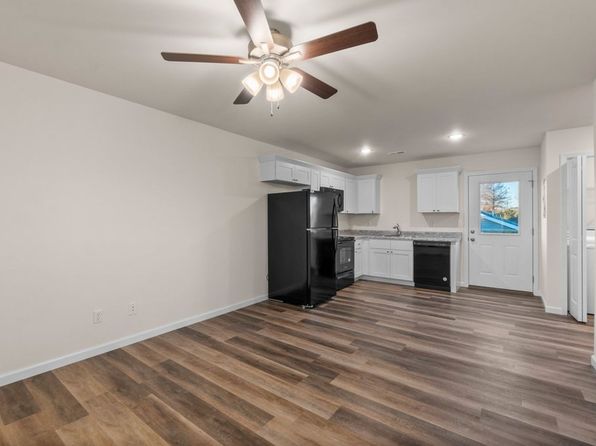 236 Highland Hills Dr #201