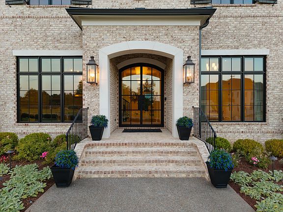 4th image of 1651 Heartwood Ln