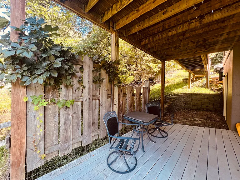 127 Sun Haven Ln — Photo 35