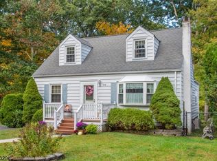 35 E Shawnee Trl, Wharton, NJ 07885