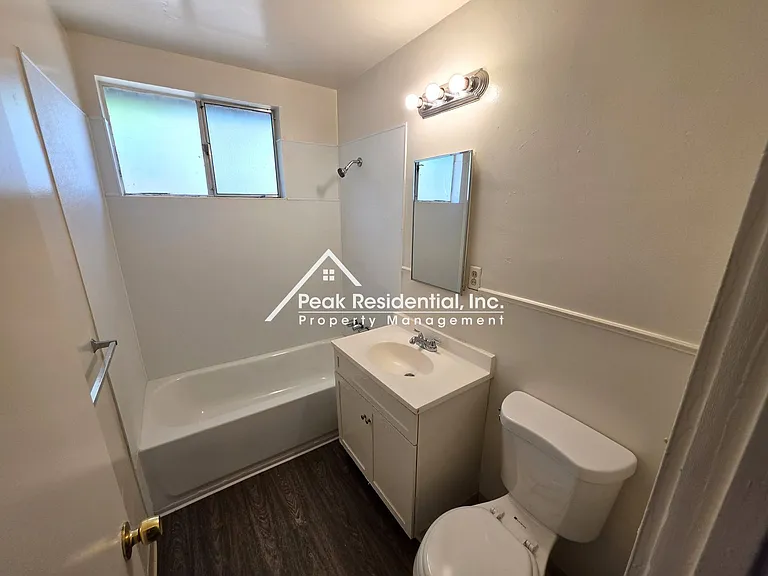 5934 69th St — Photo 13