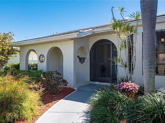 4th image of 2853 La Mancha Ct