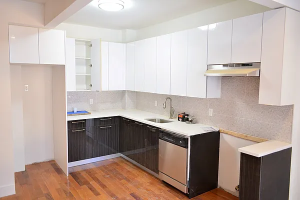 Rented by Superior Homes | media 31