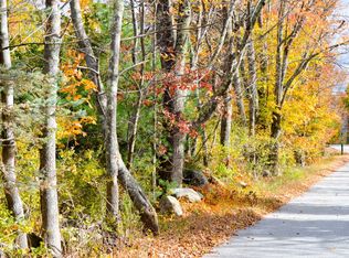 136 E Deering Rd, Deering, NH 03244