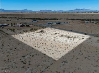 681 E Pratt St, Pahrump, NV 89048