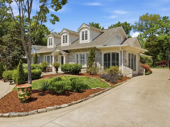 278 Harding Pl, Nashville, TN 37205