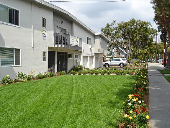 4th image of 2801 Orchard Ave APT 21