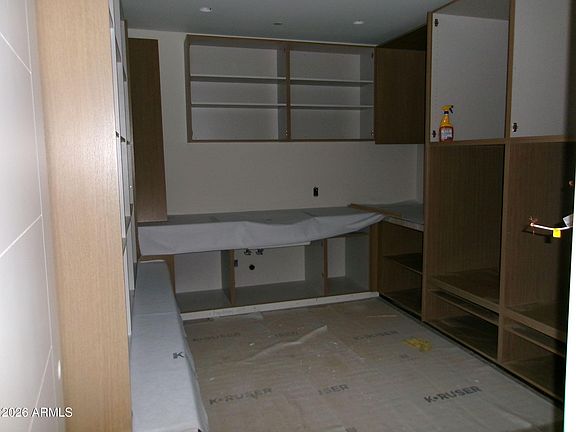 3rd image of 2000 E Del Rae Drive