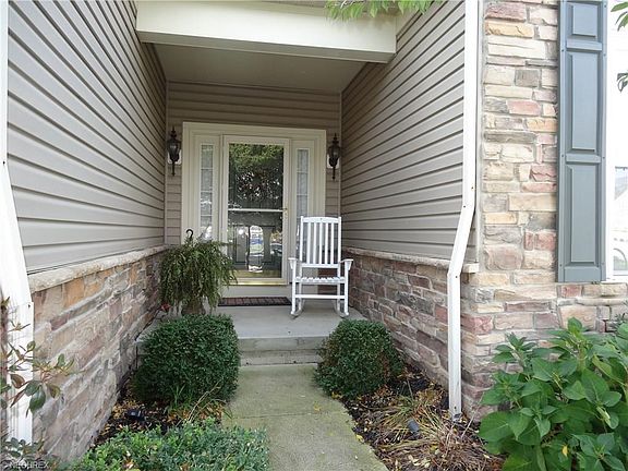 2nd image of 5124 Autumnwood Ln