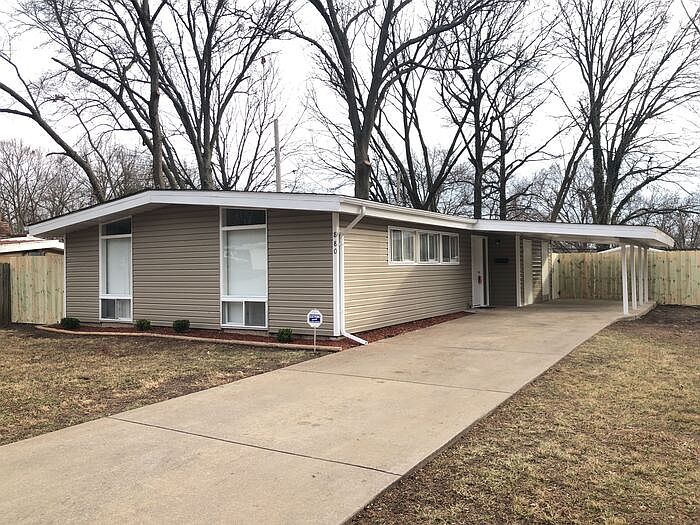 1st image of 880 Saint Anthony Ln