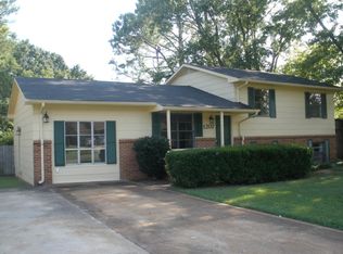 1207 8th St SW, Decatur, AL 35601