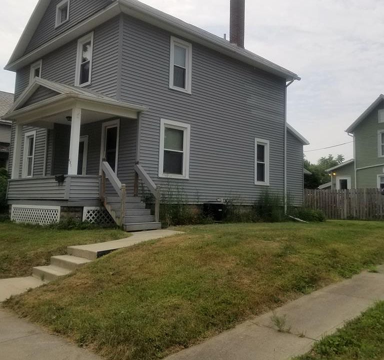 1st image of 421 E Lucas St
