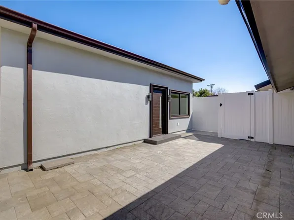 10922 Garden Grove Ave, Porter Ranch, CA 91326