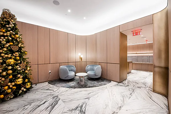 Rented by MOTION New York | media 16