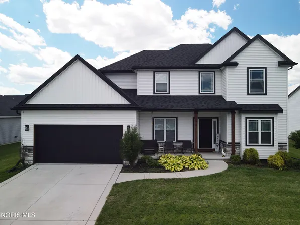 176 Avilyn Rd, Oregon, OH 43616