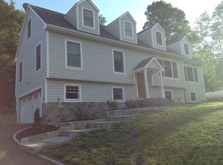 69 Ramapoo Rd, Ridgefield, CT 06877