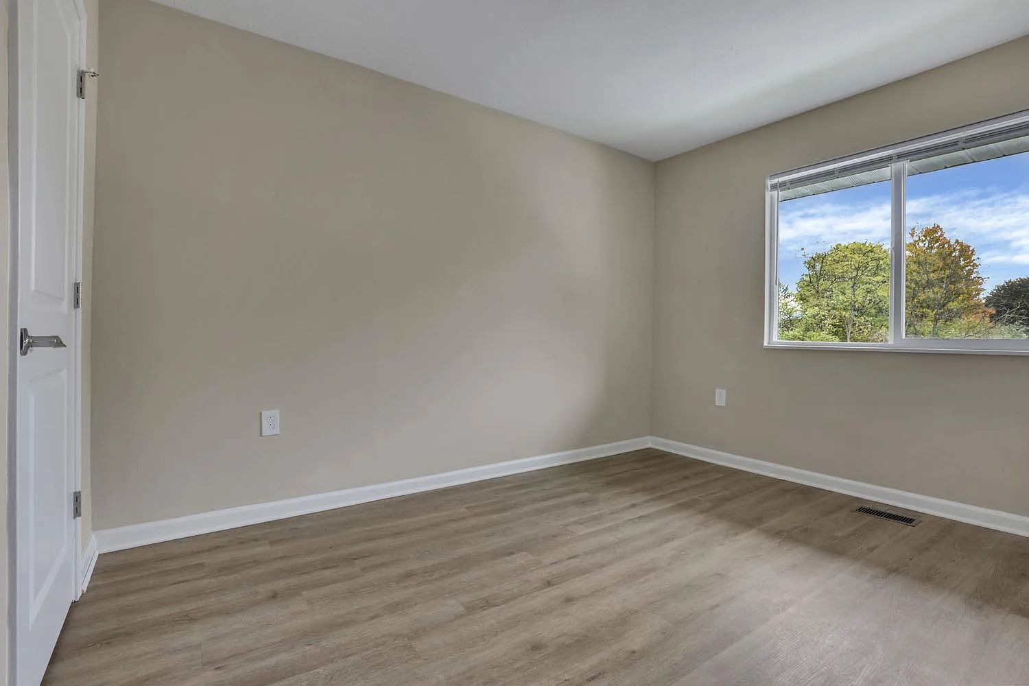 Plumly Townhomes — Photo 4