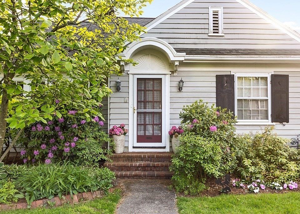 1 Woodland Rd, East Walpole, MA 02032 Zillow