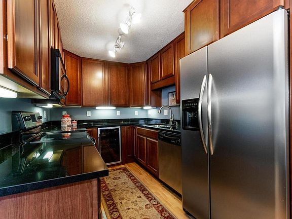 2nd image of 2700 W 44th St APT 313