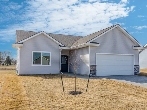 2020 Windcrest Dr, Granger, IA 50109