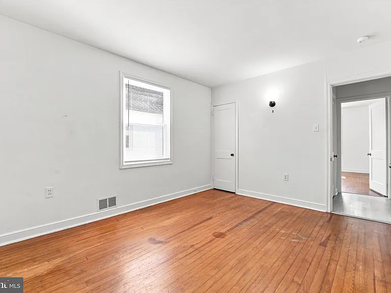 703 Media Pkwy — Photo 9