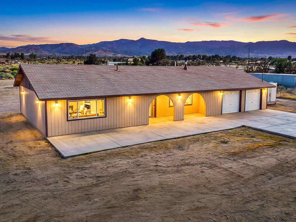 1st image of 5023 Smoketree Rd