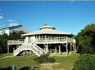 3536 Yacht Club Rd, Edisto Island, SC 29438