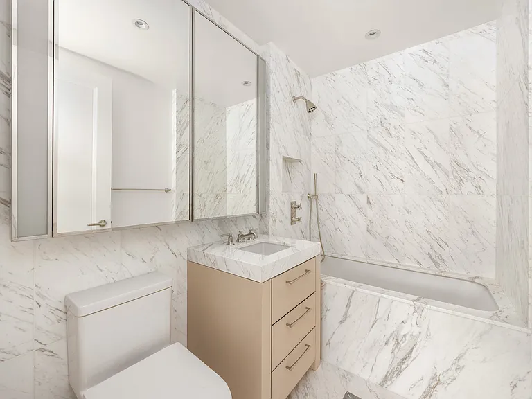 400 E 84th St #24-C — Photo 5