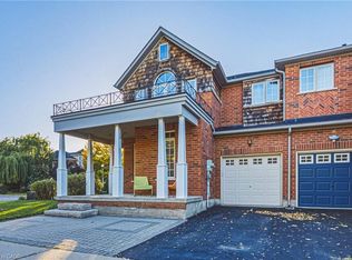 3 Hartland Rd, Hamilton, ON L8E6C7