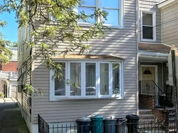 60-79 60th Road, Maspeth, NY 11378
