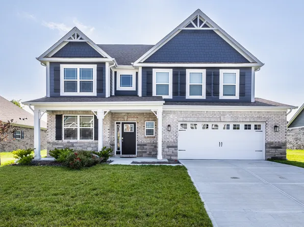 1711 Pelham Dr, Greenwood, IN 46143