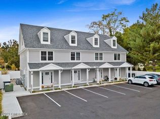 4 Orchard St #O, Cos Cob, CT 06807
