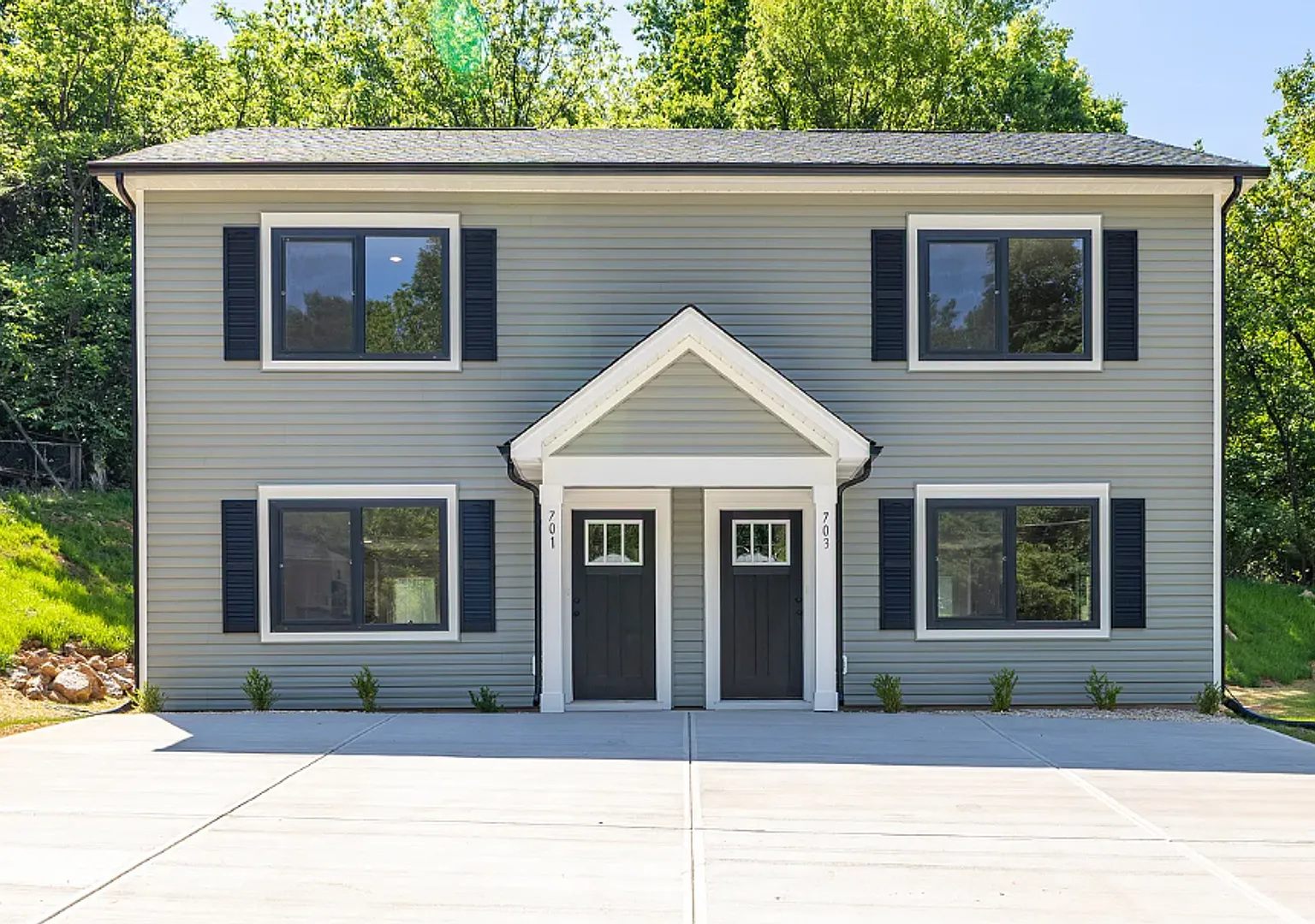 Charming Pet-Friendly Townhome in Conover, NC — Photo 3