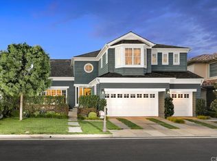 4 Colonial Dr, Newport Beach, CA 92660