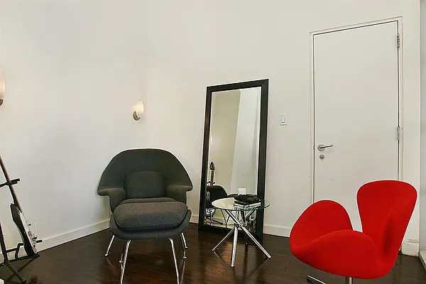 Sold by Corcoran | media 16