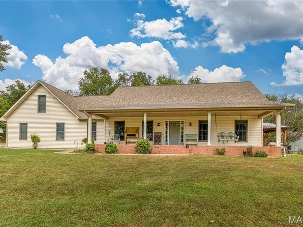 8945 State Route 14, Du Quoin, IL 62832