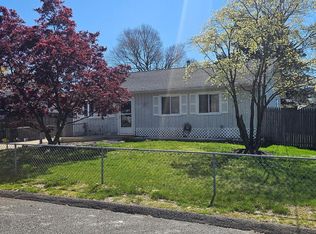 39 Girard Ave, Sicklerville, NJ