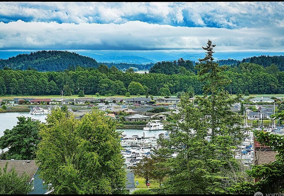 1st image of 433 Klickitat