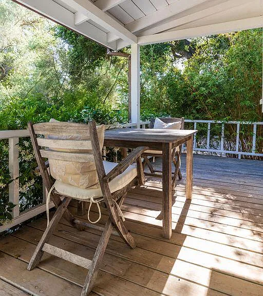 830 Buena Vista Dr — Photo 29