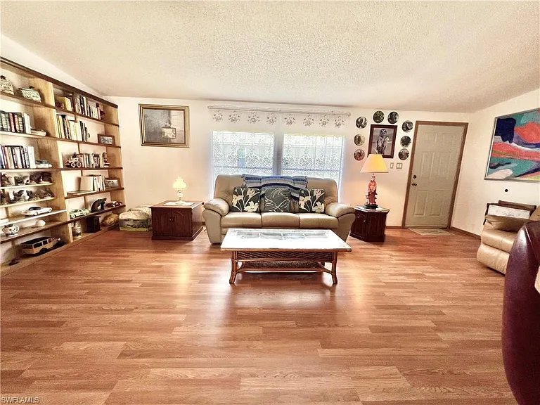 573 Cape Florida Ln — Photo 10