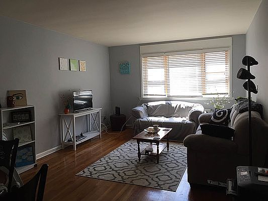 5th image of 2810 30th St #1