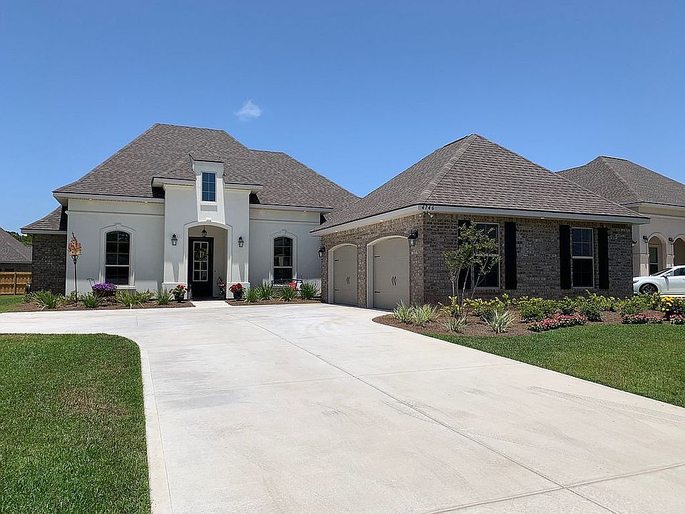 1st image of 4746 Foxtail Palm Dr