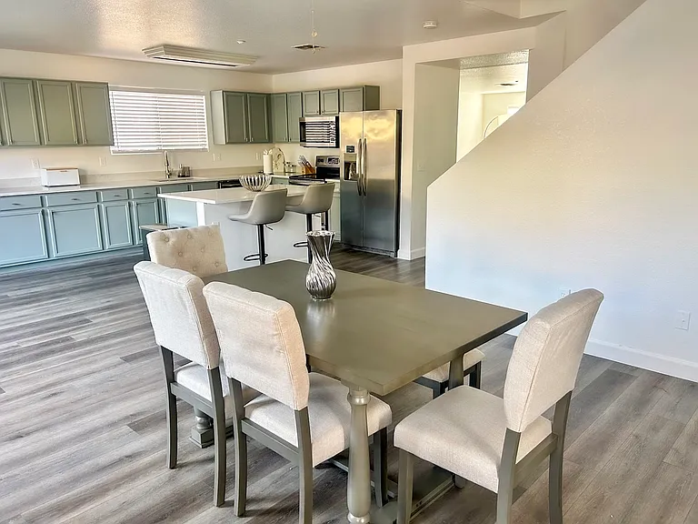 7500 E Deer Valley Rd #7 — Photo 7