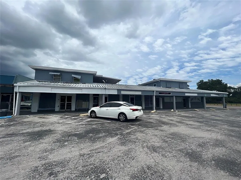 1407 N Betty Ln #4