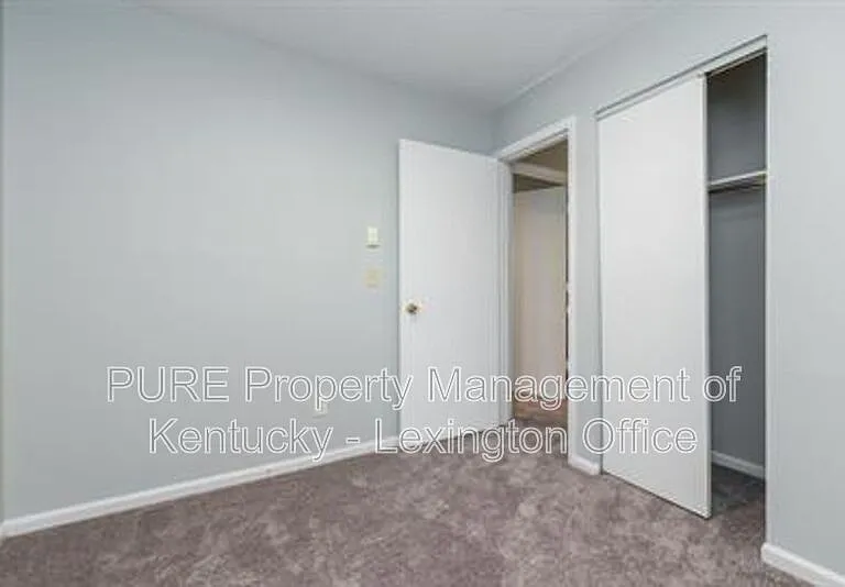 316 Longview Dr — Photo 12