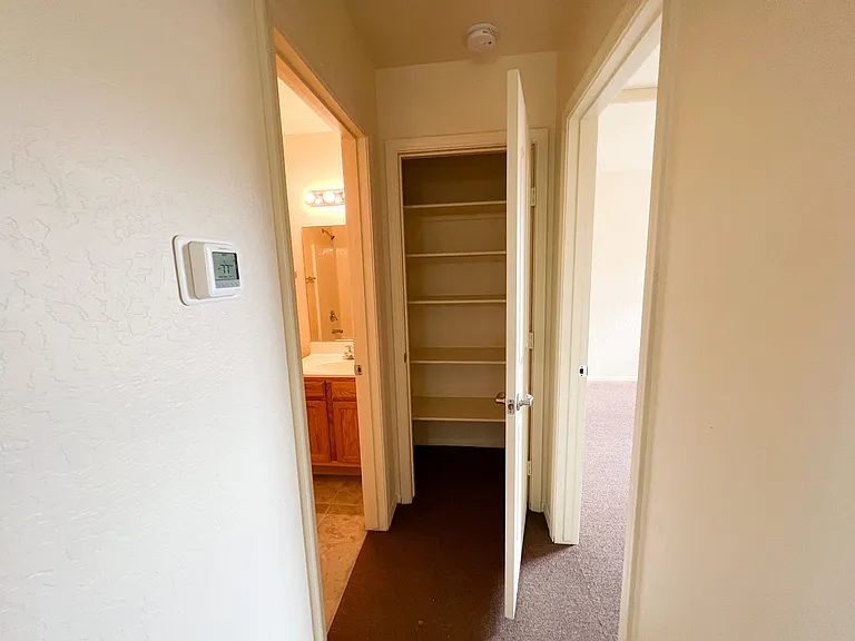 330 S Arnold Ter #B — Photo 9