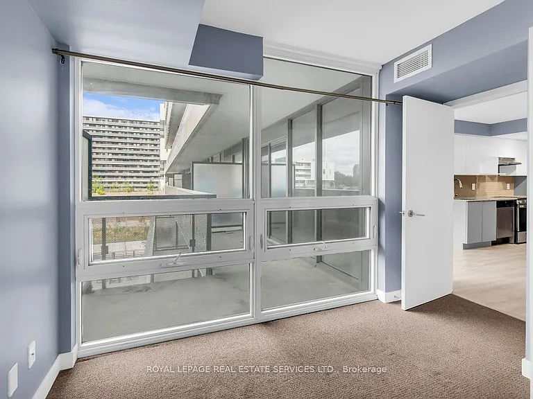 120 Varna Dr #401 — Photo 10