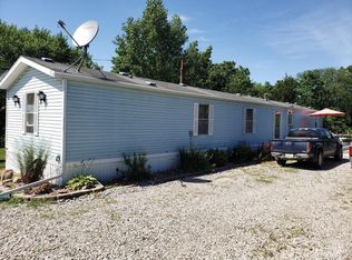 110 N Wood St, Birmingham, IA 52535