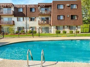 5616 Grandview Blvd APT 202, Mound, MN 55364
