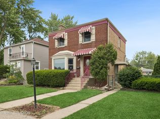 9205 S Utica Ave, Evergreen Park, IL 60805